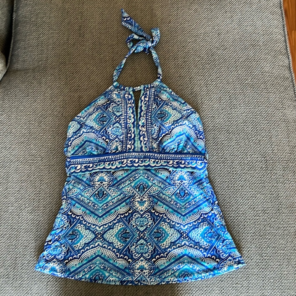 Women’s Liz Claiborne Swim Suit Top Size 8